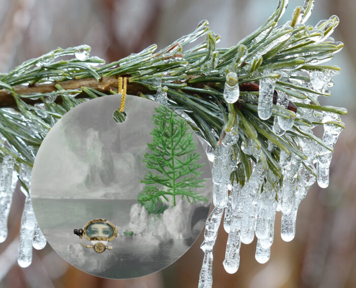 Missing-Scuba-Diver-Shows-Up-in-Alaska-Ceramic-Christmas-Ornament-in-situ